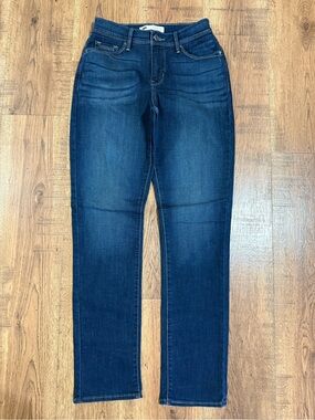 LEVl’S Dark Wash Blue Denim Slim Fit Mid Rise 5-Pocket Logo Zip Button